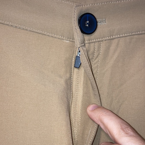 The Day Hiker Utility Convertible Nylon Hiker Pants & Shorts Size XL Zip Off - Picture 6 of 12